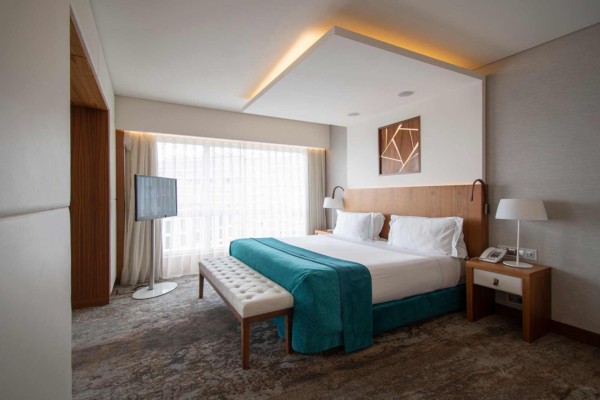 Epic Sana Lisboa Hotel Rooms Suites 1