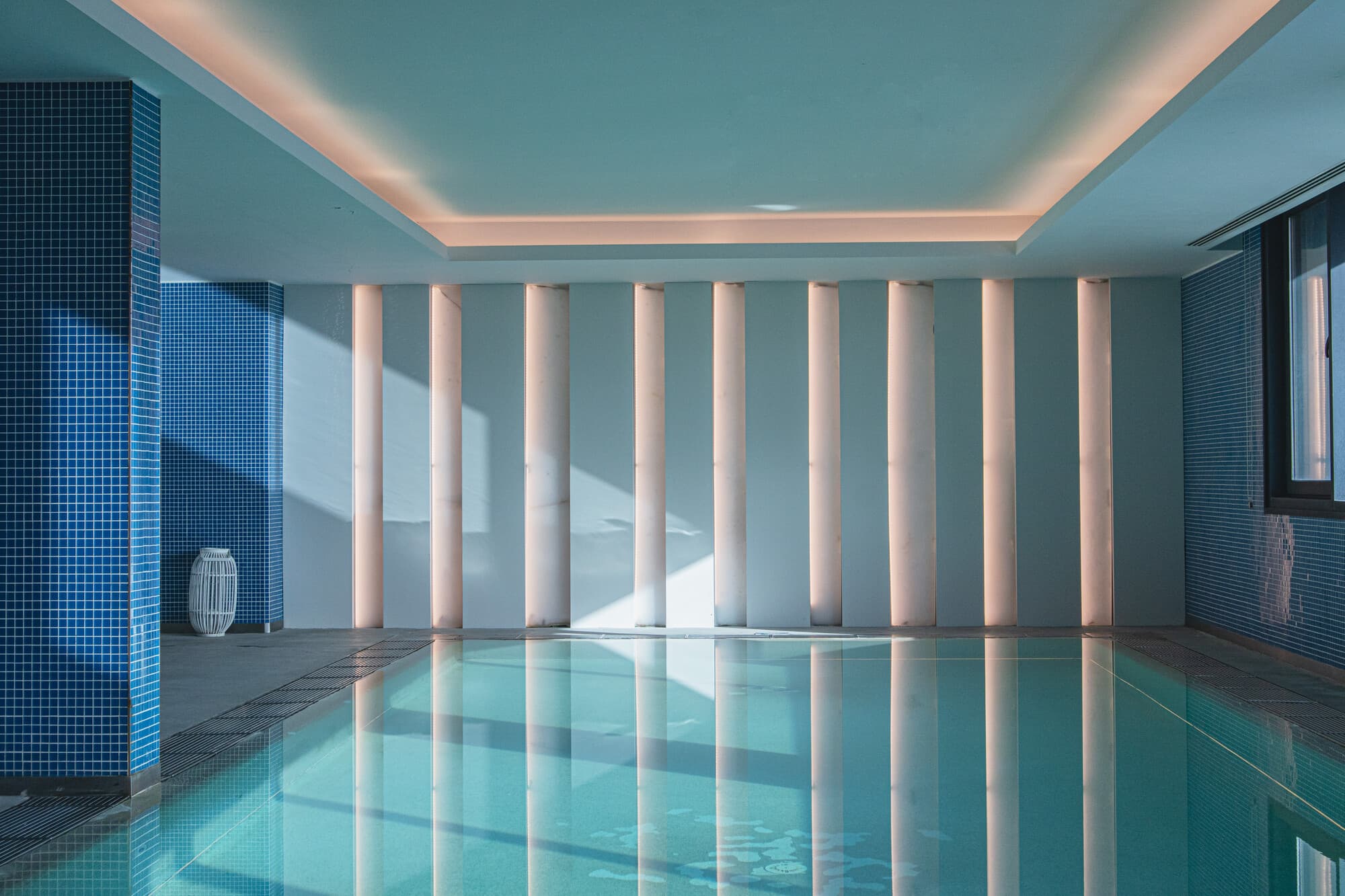 Hotel Evolution Lisboa Piscina Interior