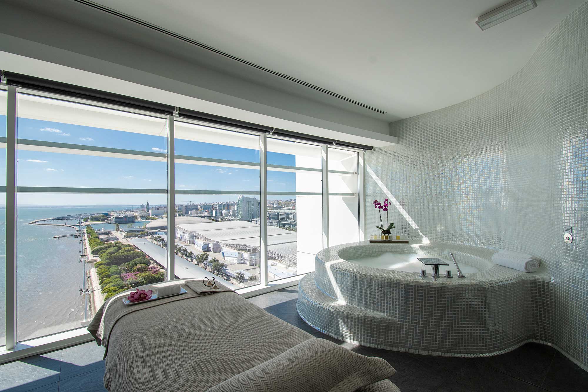 Myriad Sana Hotel Lisboa Spa Treatment Room 8