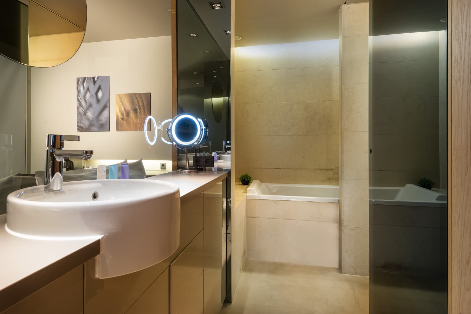 Sana Berlin Hotel Family Room 1