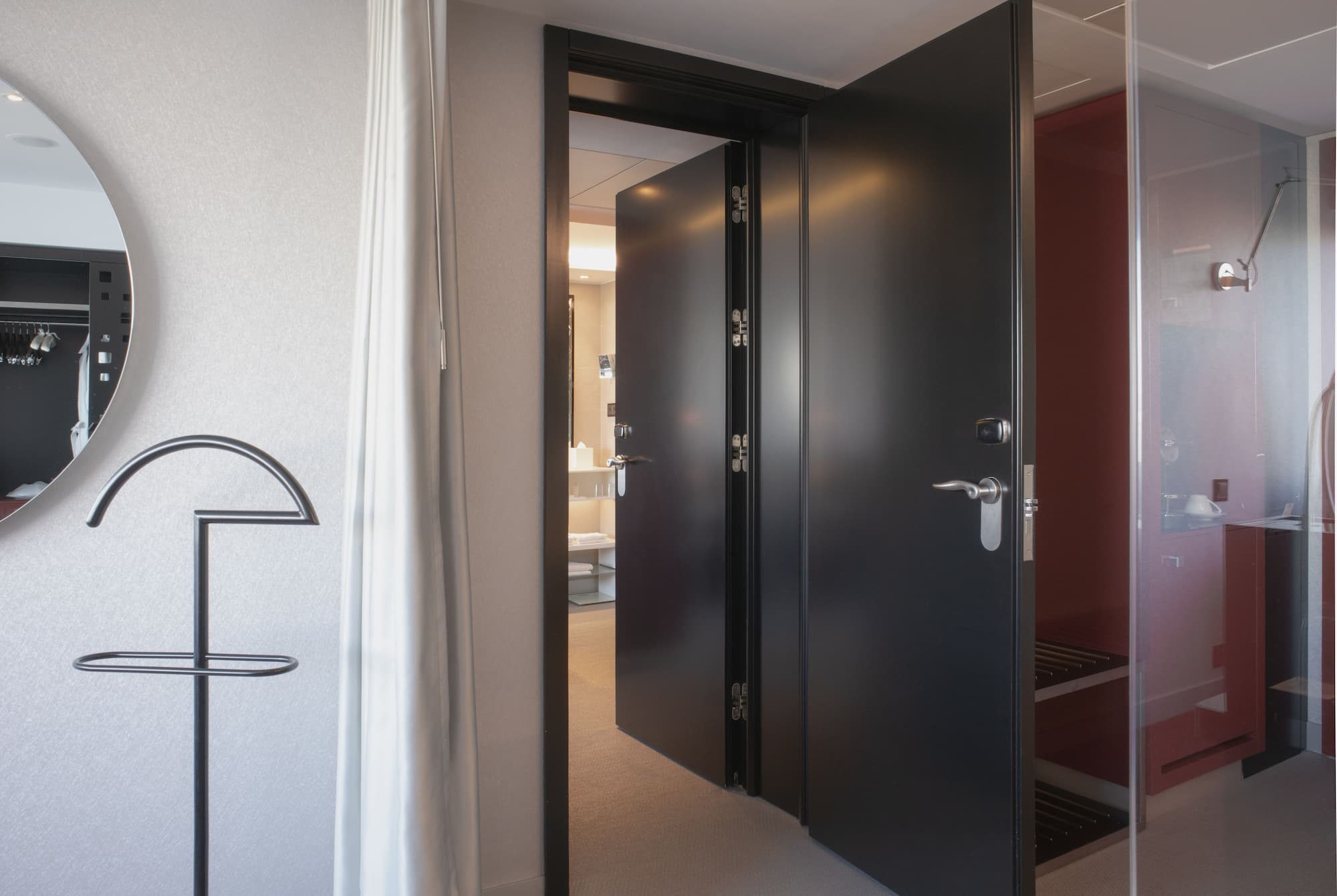 Myriad Family Room Twin