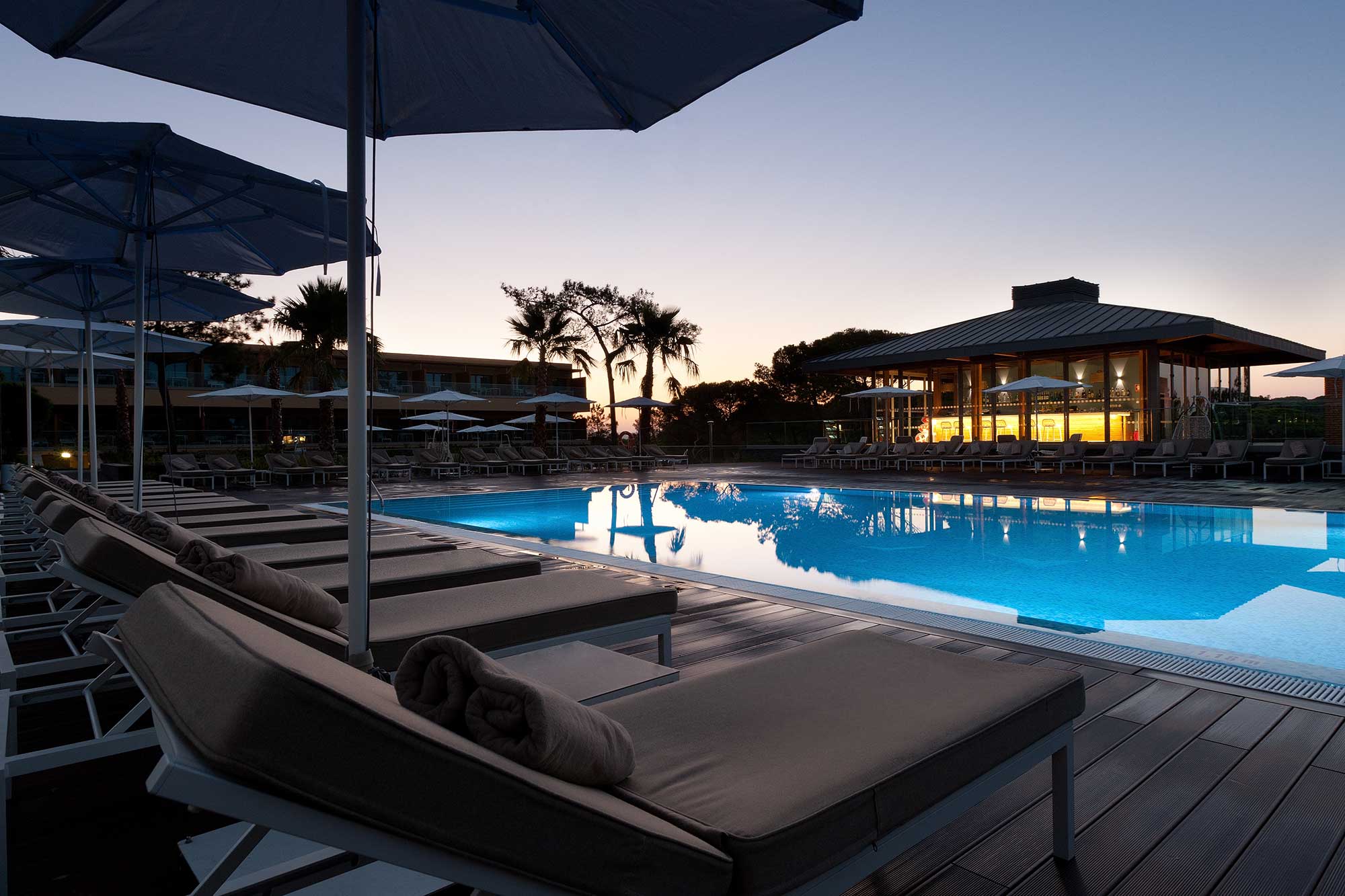 Epic Sana Algarve Hotel Open Deck Bar Restaurant 2