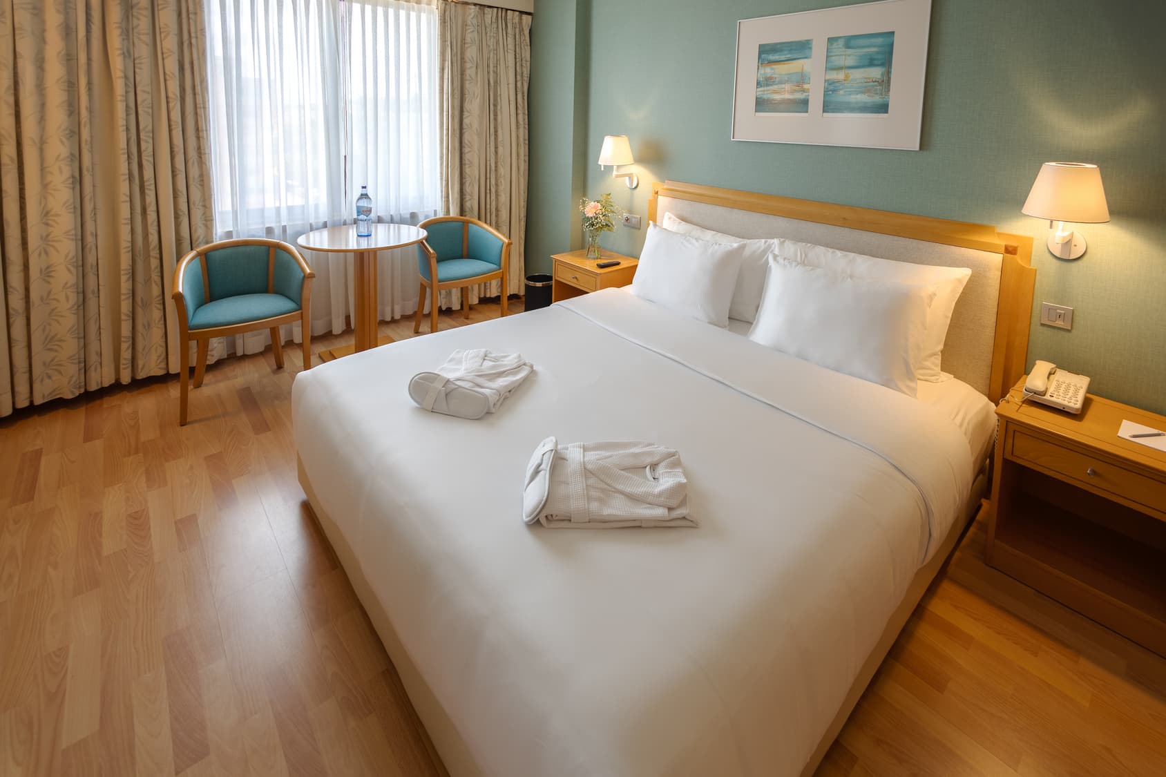 Sana Metropolitan Suite Room