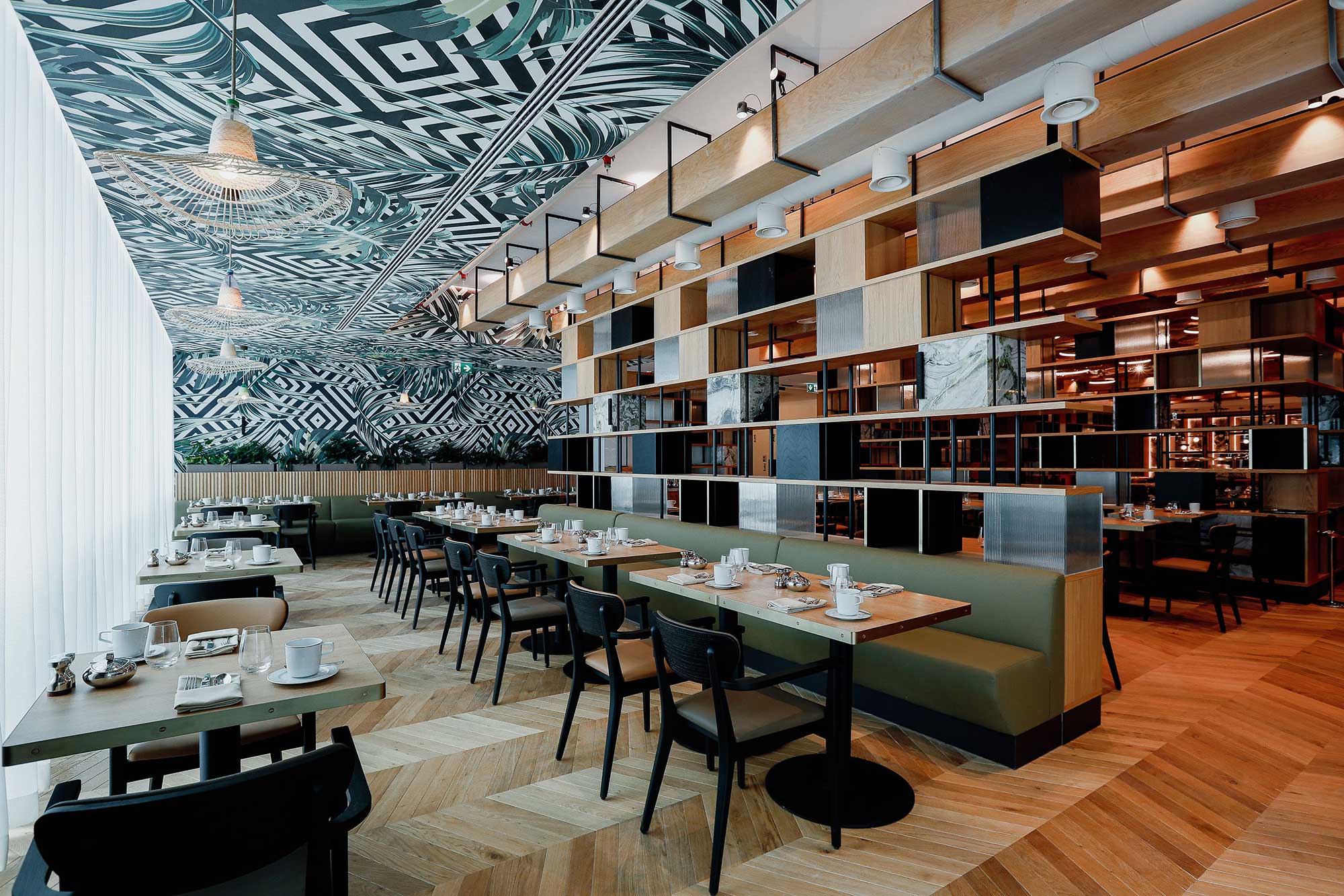 Epic Sana Marques Hotel Lisboa The Garden Restaurant 10