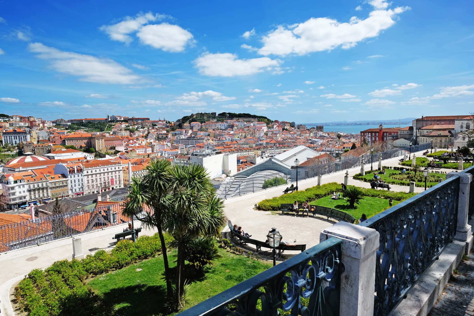 lisbon - miradouro