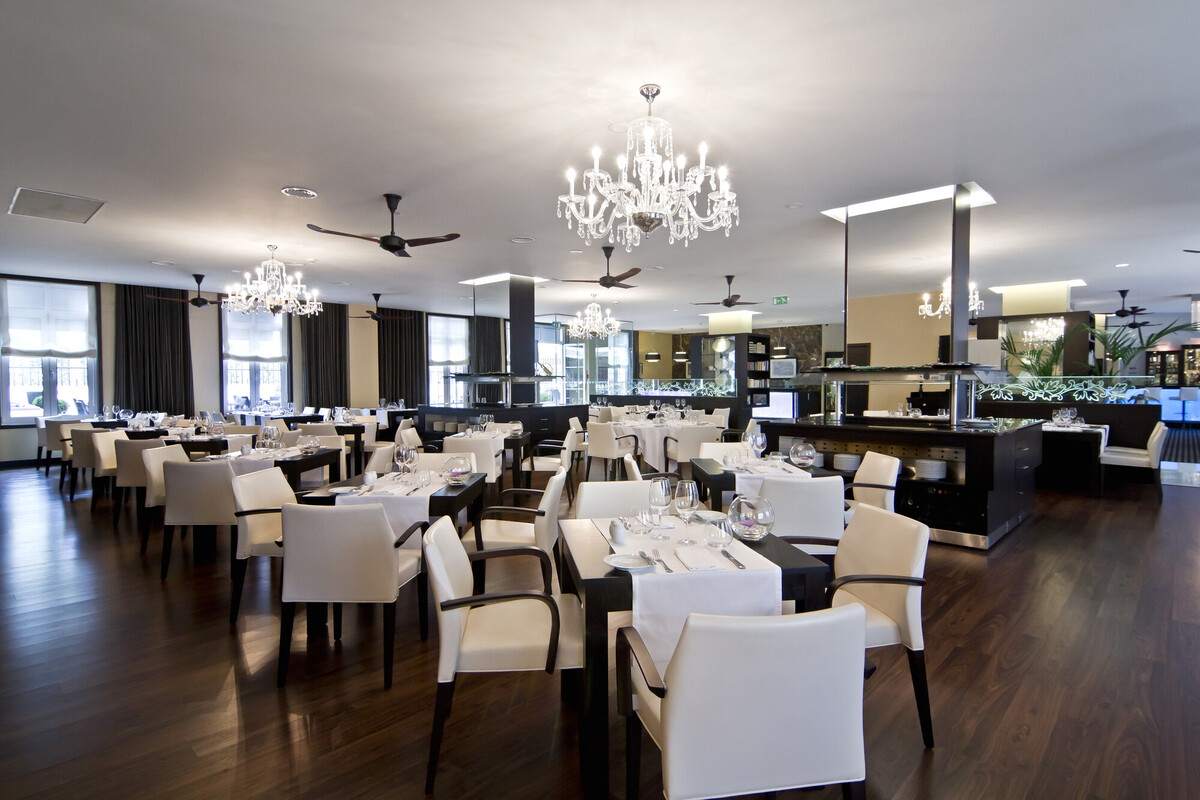 RS10800 IMG 7724 Scr