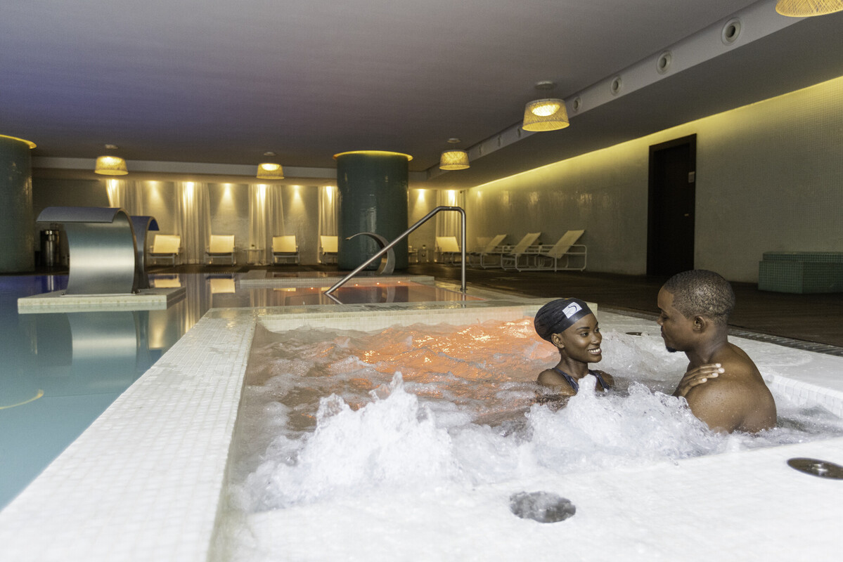Epic Sana Luanda Hotel Spa Pool 3 (1)