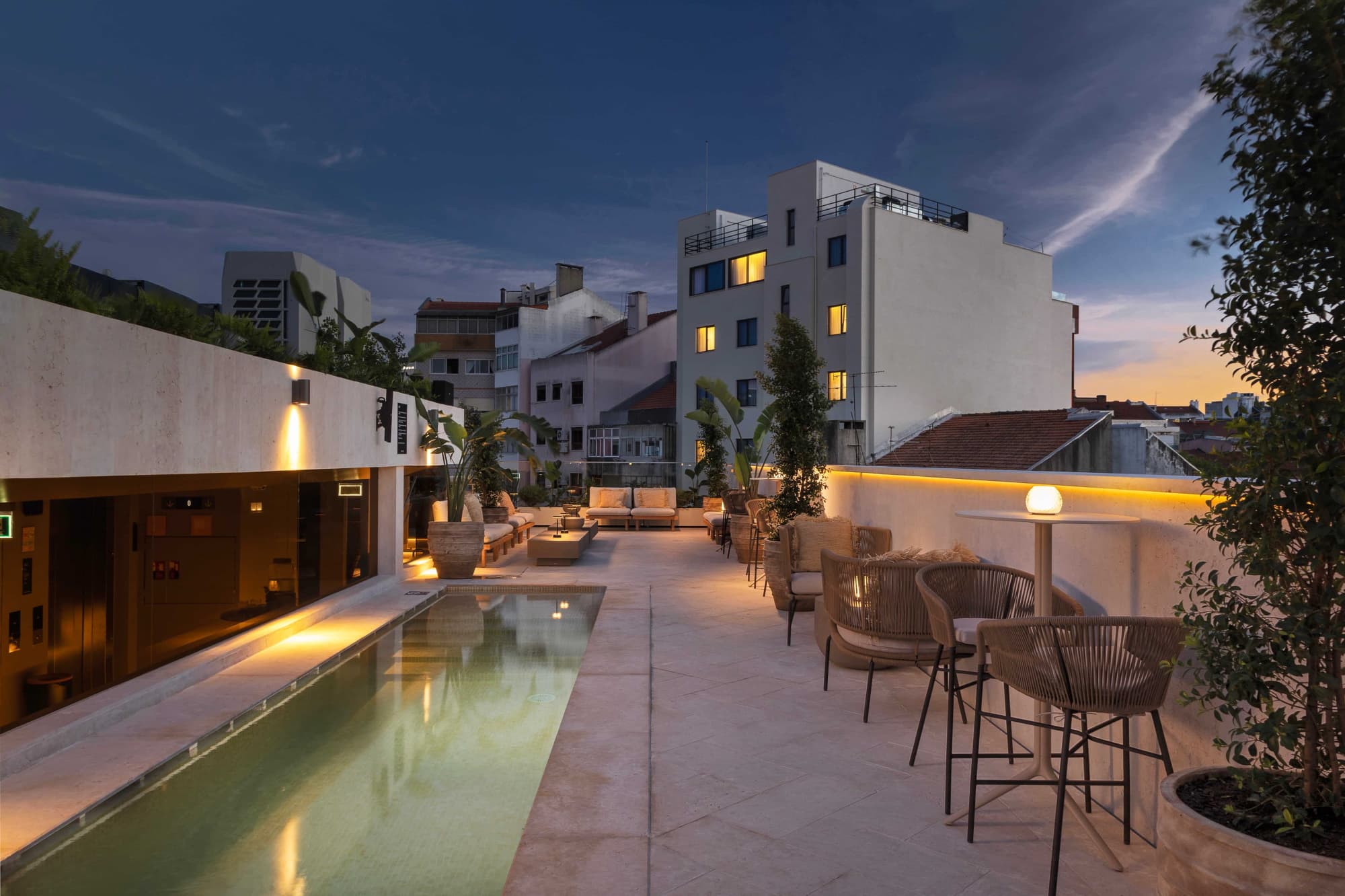 Evolution Valbom Upper Deck View Night