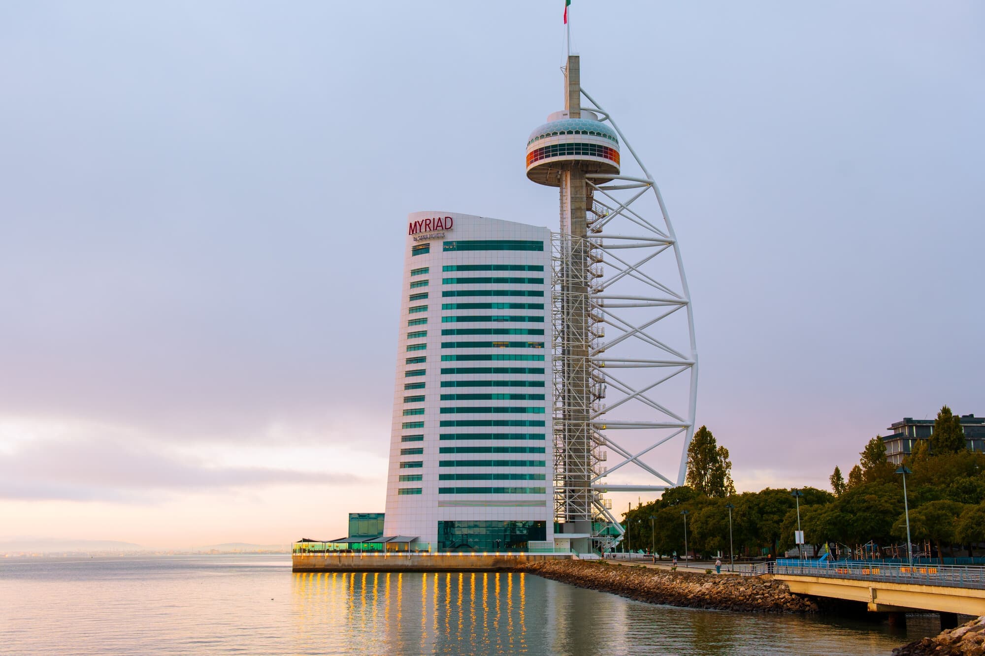 Exterior MYRIAD by SANA