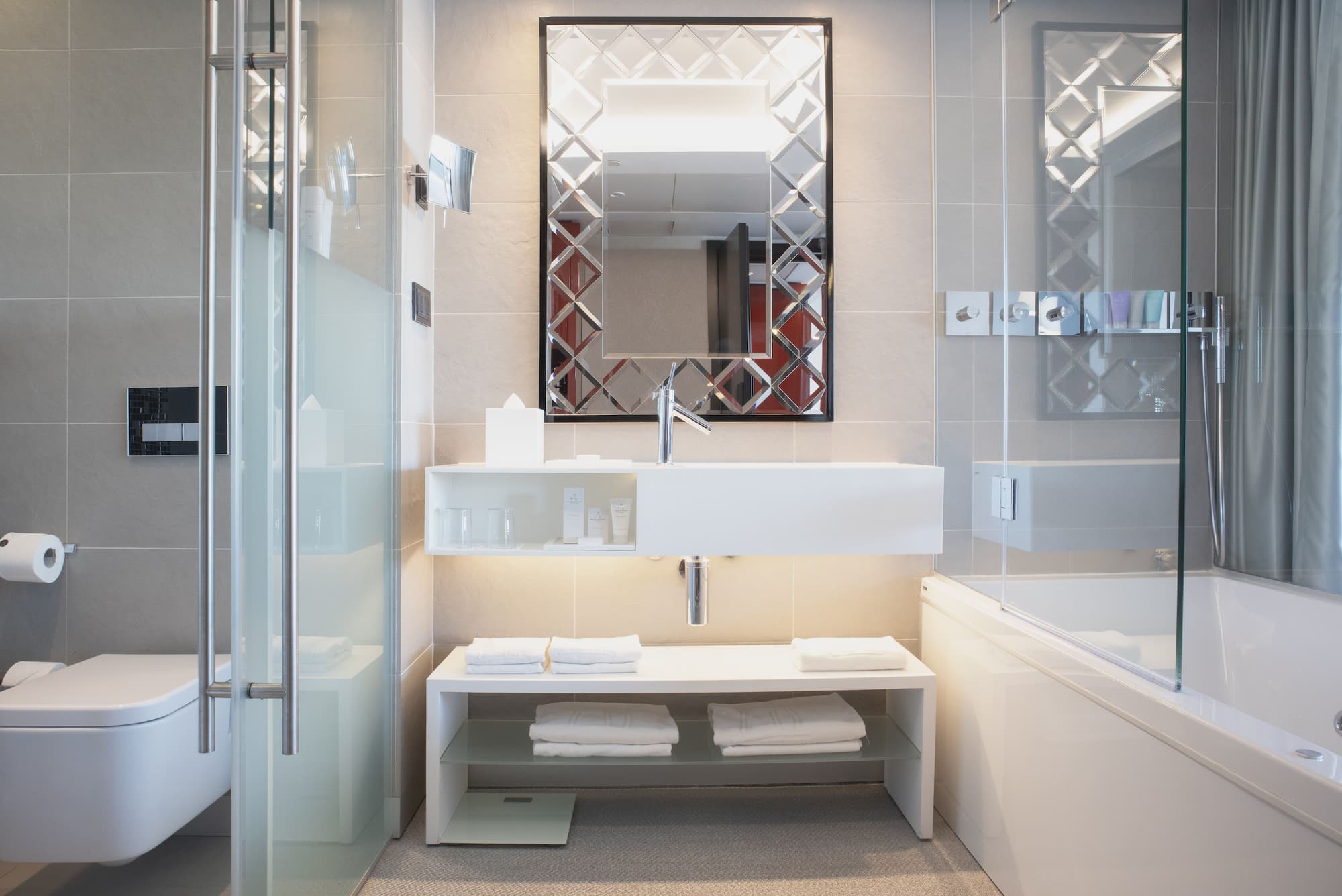 Myriad Family Room Bathroom