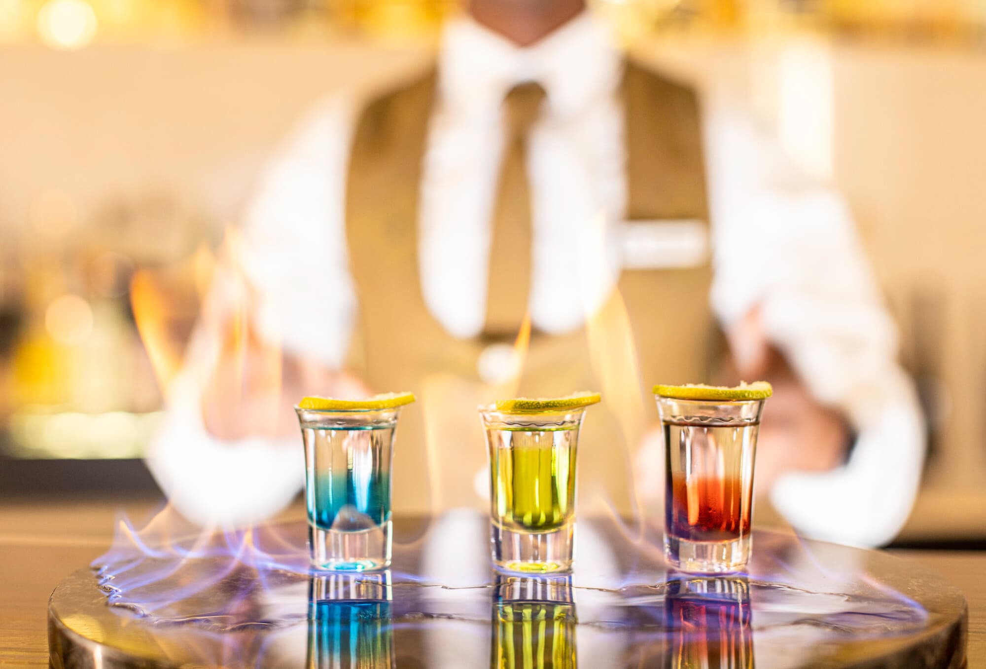 Epic Sana Luanda Kosmopolis Bar 2